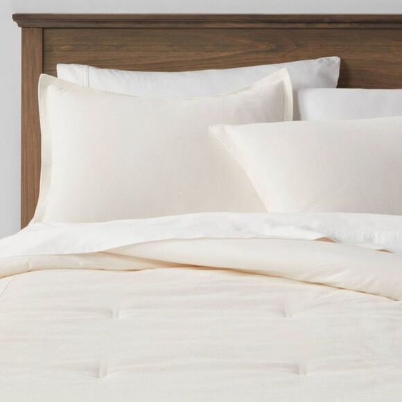 Threshold -  Cotton Velvet Comforter Set Year-Round O Cream - Picture 1 of 4